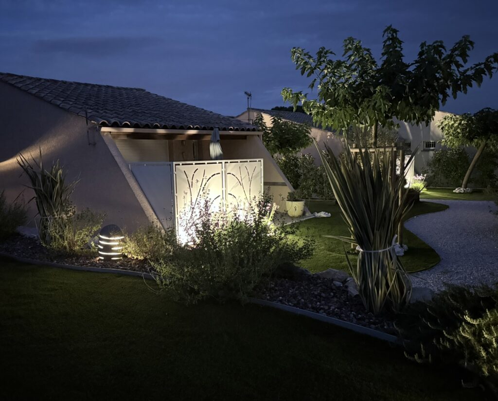 GITE JASMIN BY NIGHT DOMAINE DE MELISANDE GITE